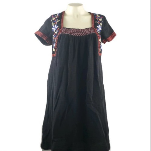 Old Navy embroidered elastic bust dress black soft comfy - Picture 2 of 8